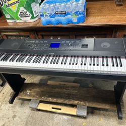 Yamaha Piano