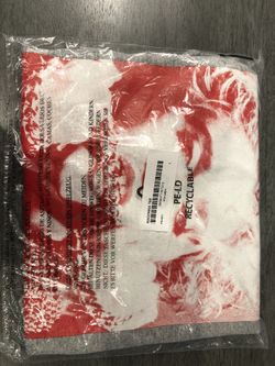 Supreme Madonna Tee - Large