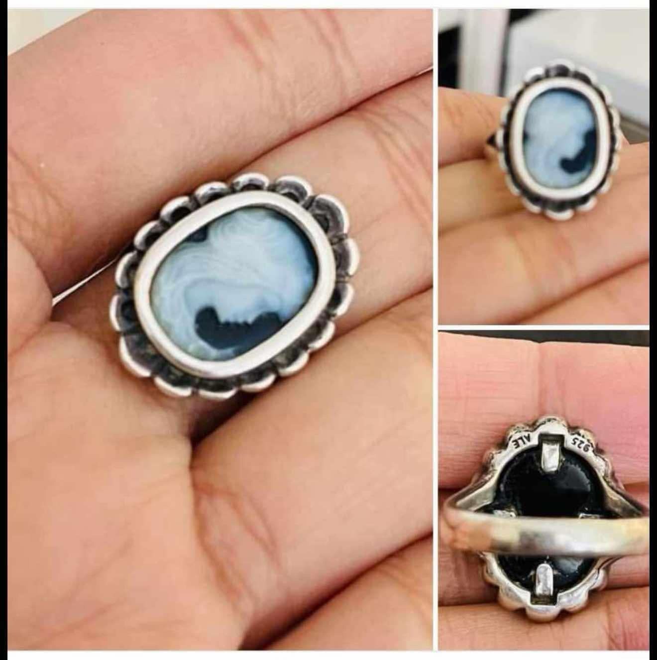 Pandora 