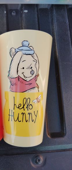 Winnie the Pooh 32 OZ cup