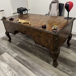 Real Wood Office Table With Massage Chair