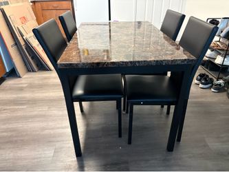 Dining Table and Chair Set