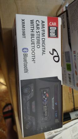 Dual Bluetooth radio