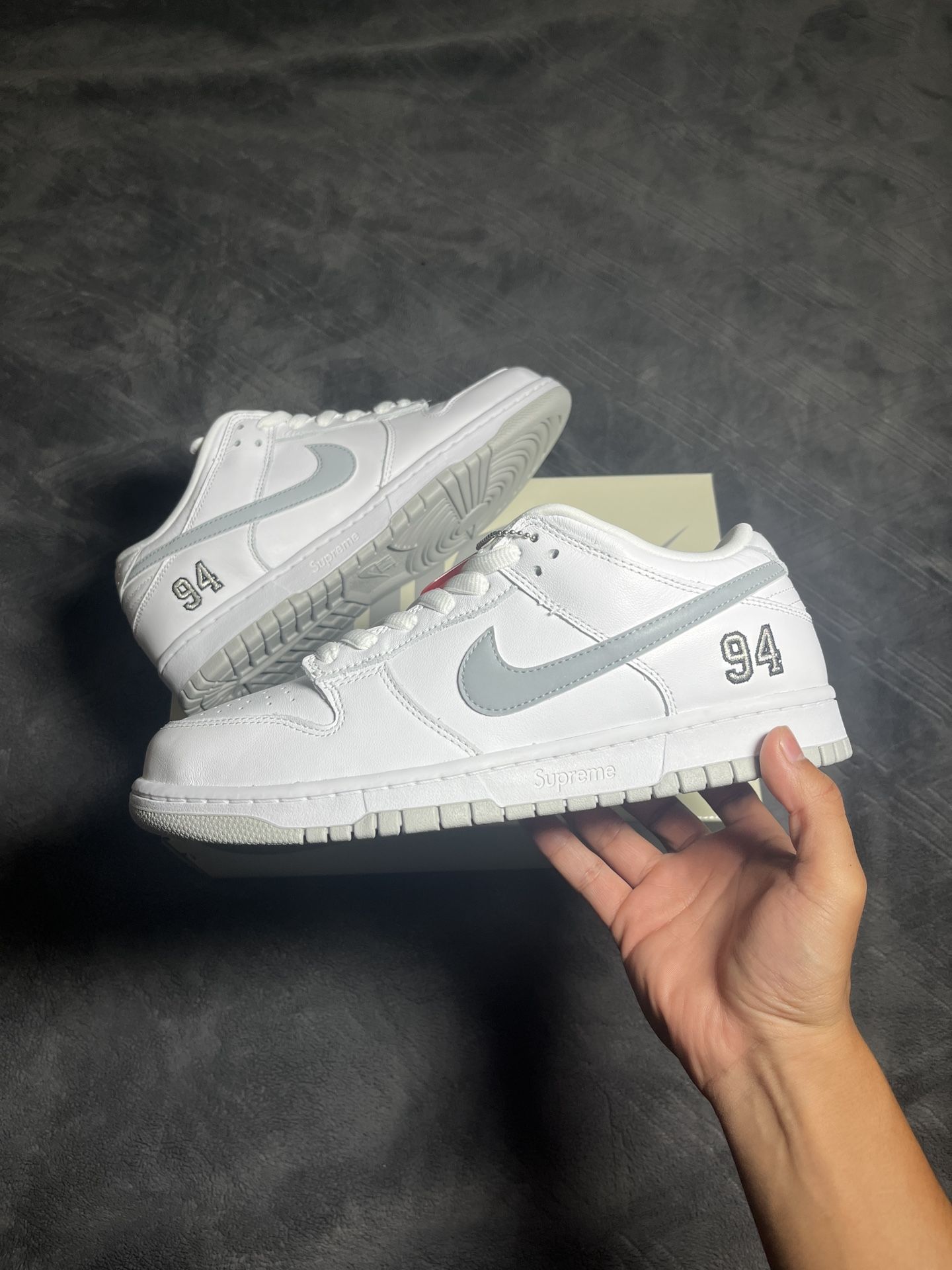 Supreme Dunk Low “White Metallic Silver”