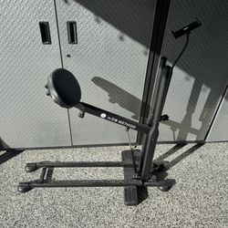 The DB SQUAT MACHINE