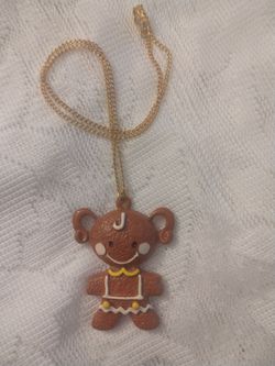 CUTE NECKLACE!