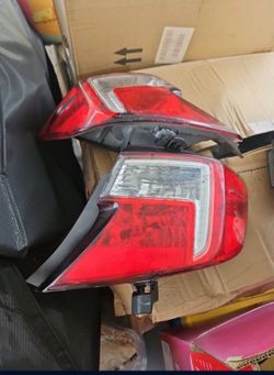 Camry SE 2010-2014 tail lights combo