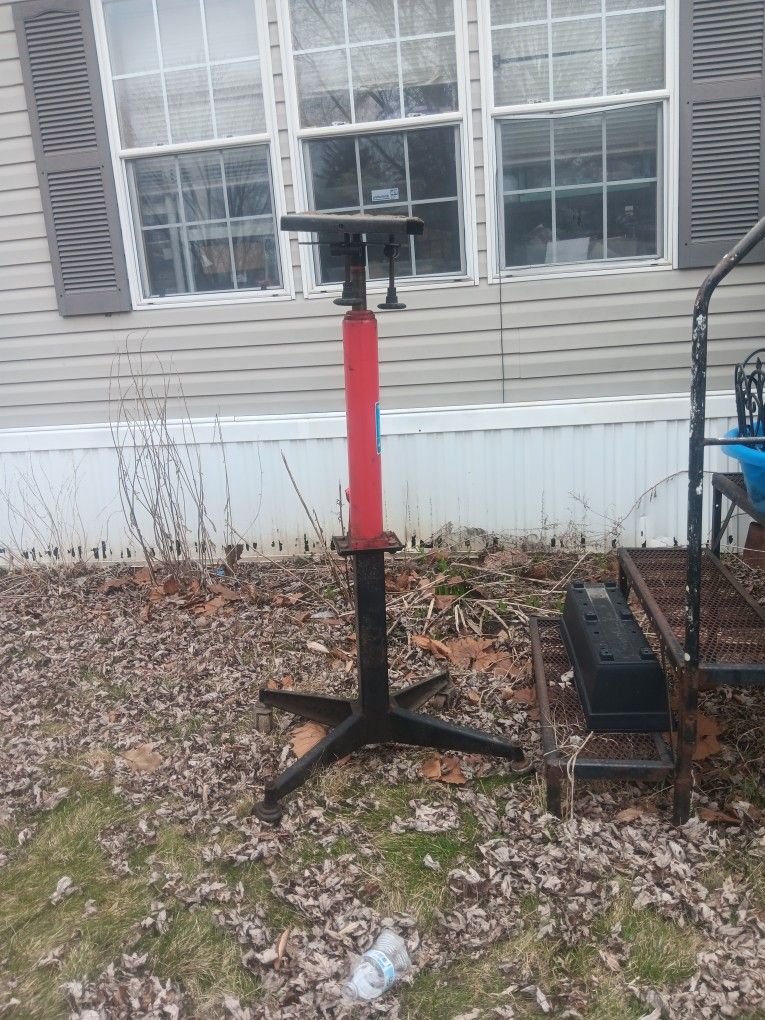 Transmission Jack