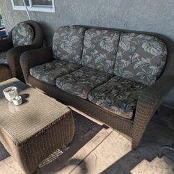 High End 6 Piece Patio Set