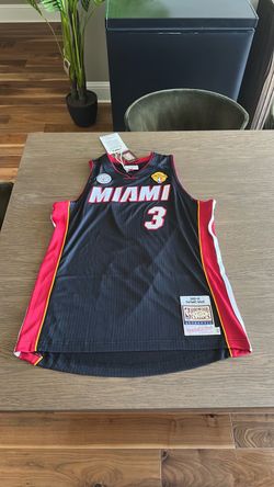 Dwyane Wade 2012-2013 Miami Heat Autographed Mitchell and Ness Authentic Jersey with 25th Anniversary Finals Patch