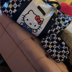 Hello Kitty Luggage Set