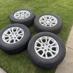 GMC Sierra,Yukon Wheels And Tires 265-70R18 $650 Firm Price 