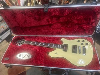 EVH FENDER Prototype 1 of 22 (6) in Cream Read Letter From Fender WOW