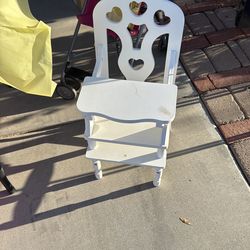 Kids play high chair