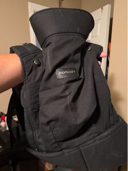 Momcozy baby carrier
