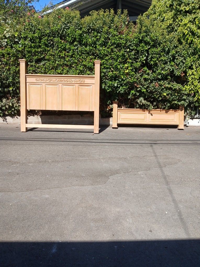 Saled oak bed frame king size