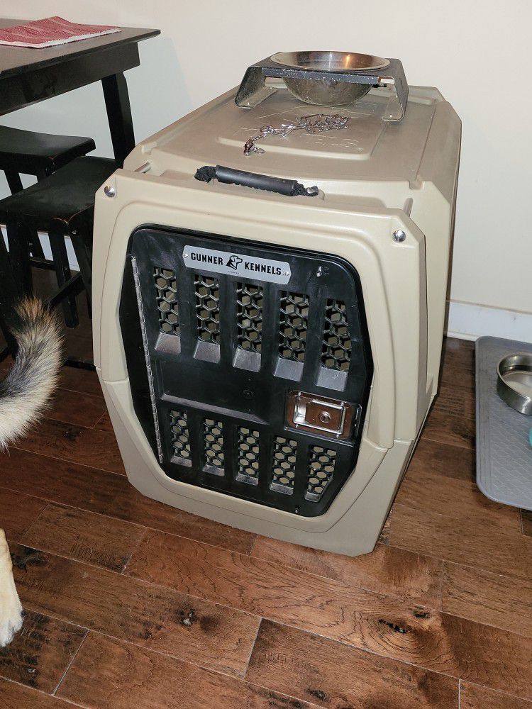 Gunner Dog Crate 