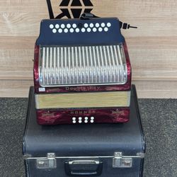 HOHNER Double Ray Deluxe Accordion with Hard Case