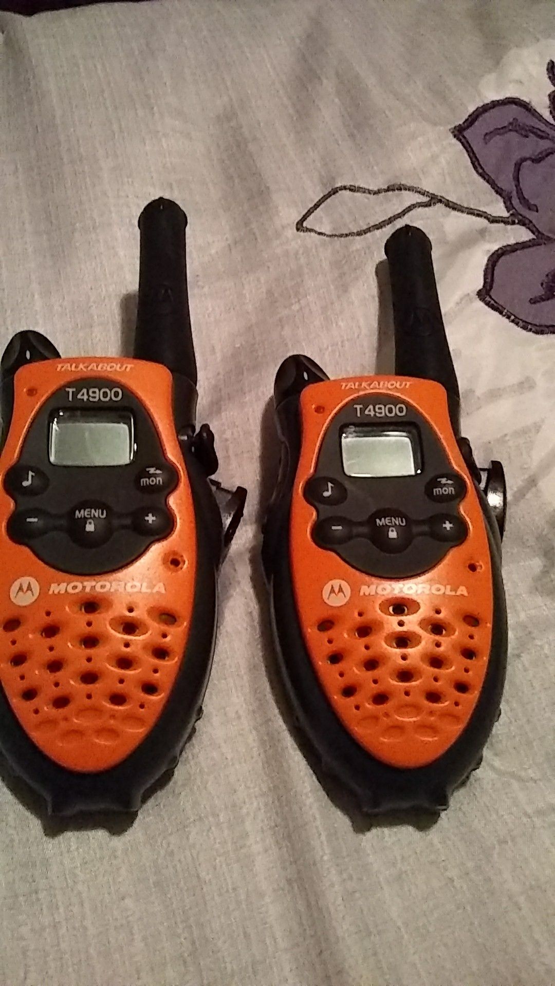 Motorola T4900 talkabout