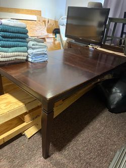Rooms To Go Dining Table