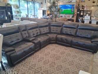 Luxurious Plush leather Manual Sectional