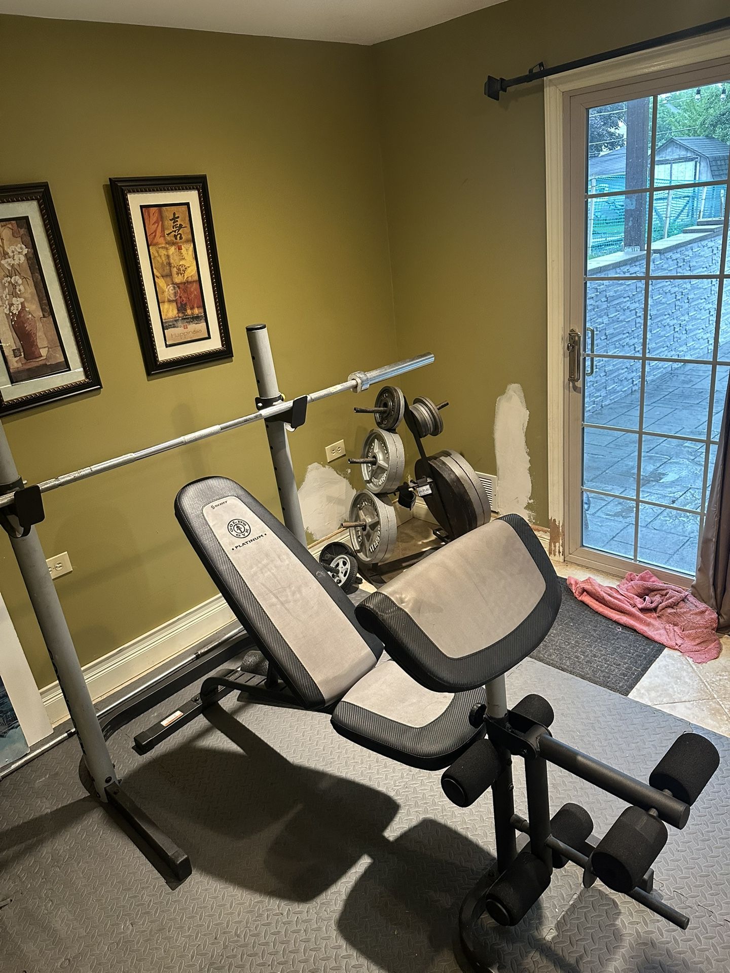 Gold Gym Weight Bench 2” Bar, Squat Rack