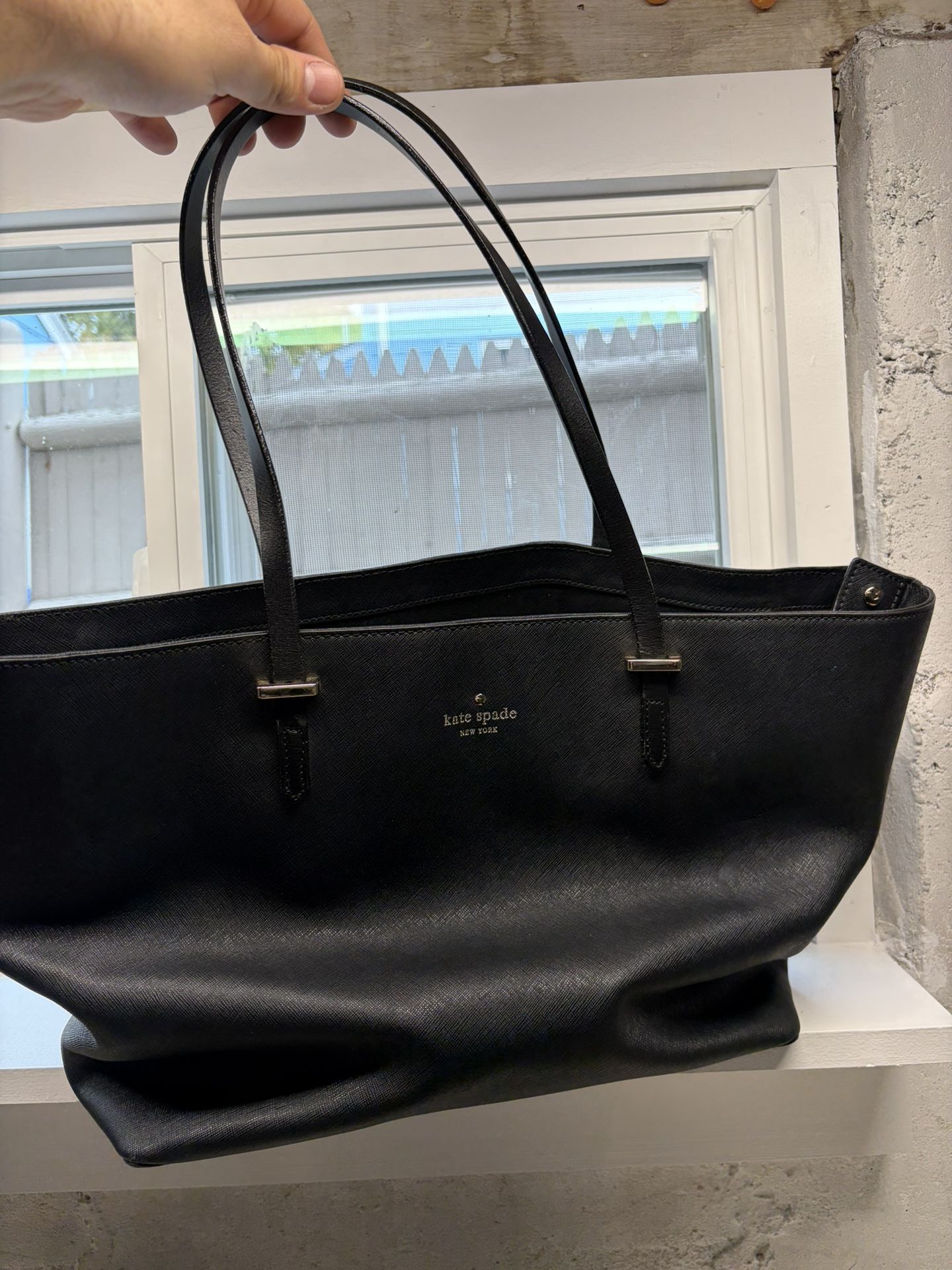 Kate Spade Handbag – Excellent Condition