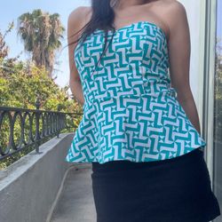 Teal Geometric Strapless Peplum Top w/ Built-In Padded Bra – Snatched Fit | Size S | Euro Summer Vibes 💚