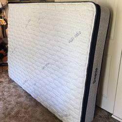 Full Size Mattress 13.5”