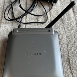 Belkin Router, Model: F5D7230-4