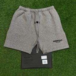 Grey essential shorts