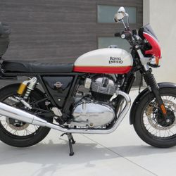 2022 Royal Enfield INT 650  Complete With Trailer, Safety Gear And Accessories