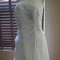 David's Bridal Wedding Dress Size 20 W