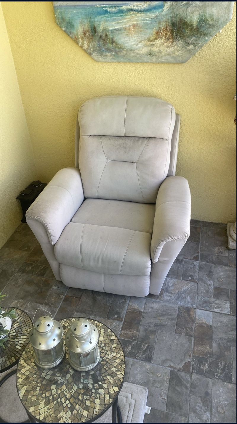 Recliner Chair