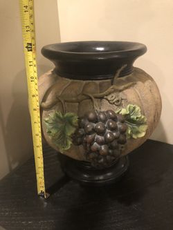 Decorative grape vine vase/ resin