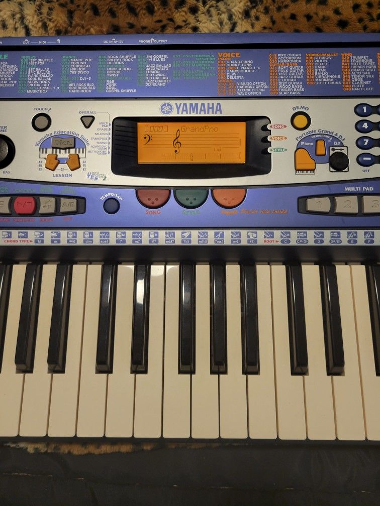 Yamaha Keyboard With Sturdy Proline Stand