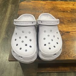 Crocs Bae Clog size W-6