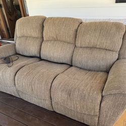 Electric Reclining Couch