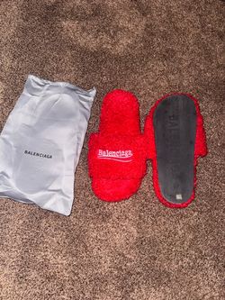 Balenciaga slides red