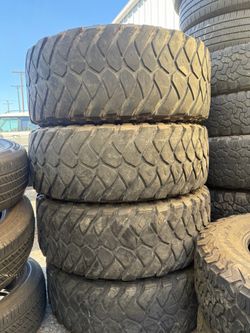 37x13.50r20 maxxis instaladas y balanceadas las 4