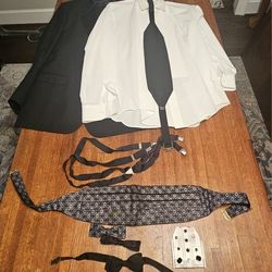 Complete Tuxedo - Tux - Large/Tall - Suit - Prom - Gala -  Wedding - Black Tie