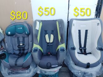 Car seats selling them separate price on the picture