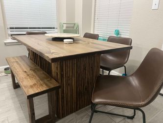 Handmade Farmhouse Furniture
