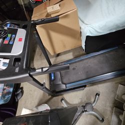 Treadmill 
