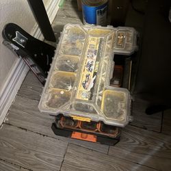 Herramientas De Plomeria Y De Pintura 