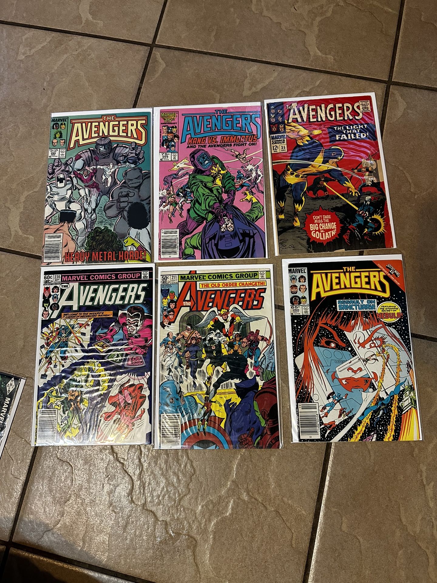 Key 🔑 AVENGERS LOT ALL CENTERS 
