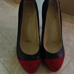 High heel Pump Size 6