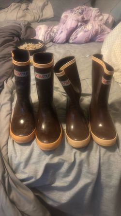 Rain boots