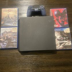 PS4 Slim