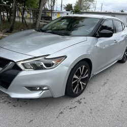 2018 Nissan Máxima Sv 